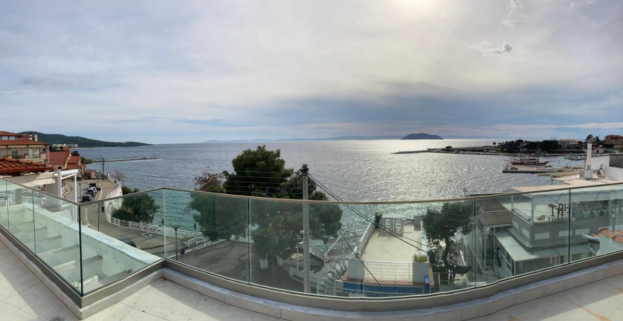 Wide Blue Luxury Boutique Suites Neos Marmaras Eksteriør billede