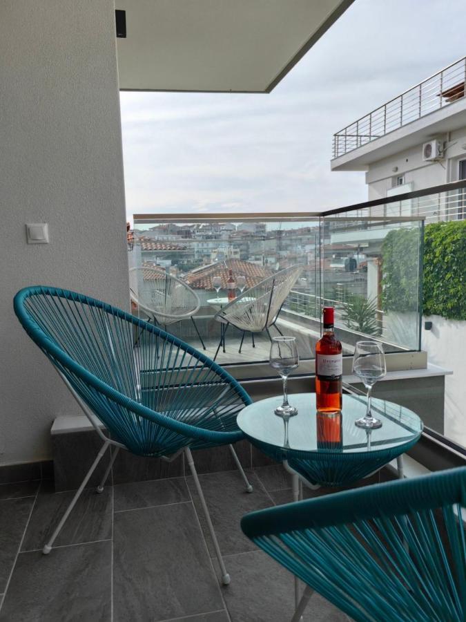 Wide Blue Luxury Boutique Suites Neos Marmaras Eksteriør billede