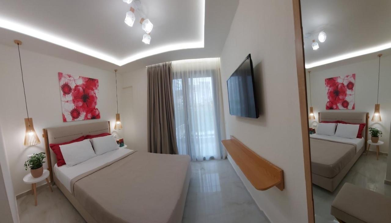 Wide Blue Luxury Boutique Suites Neos Marmaras Eksteriør billede
