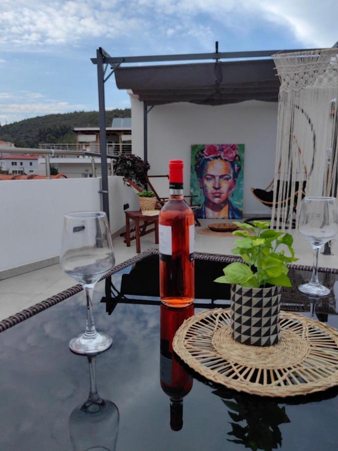 Wide Blue Luxury Boutique Suites Neos Marmaras Eksteriør billede