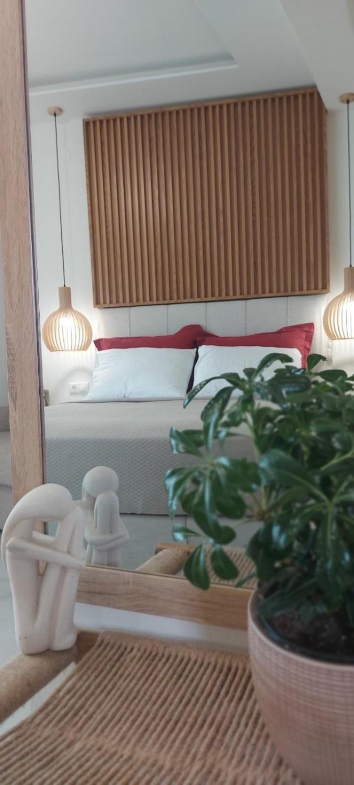 Wide Blue Luxury Boutique Suites Neos Marmaras Eksteriør billede